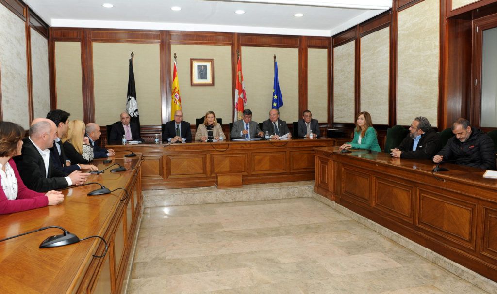 La consejera de economía y hacienda presenta el programa territorial de fomento 2019-2021 para Béjar