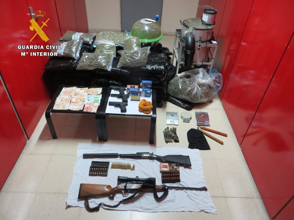 La Guardia Civil realiza la operación “MADAR” contra el tráfico de drogas, blanqueo de capitales y tenencia ilícita de armas