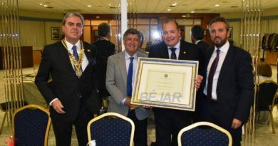 El club rotario de Béjar entregó el pasado viernes su decimocuarto Premio "Servir"