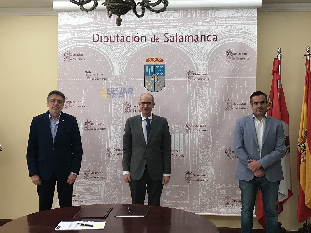 El presidente de la Diputación y el presidente del Colegio de Graduados Sociales firman un protocolo de colaboración