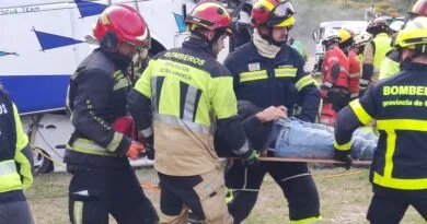 Bomberos y CUPB defienden la funcionarización de la plantilla en el parque comarcal de Béjar