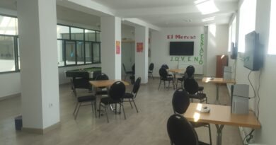 Béjar estrena «El Mercao»: un nuevo epicentro para el ocio juvenil Béjar estrena «El Mercao»: un nuevo epicentro para el ocio juvenil