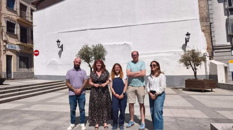 García y Dorado (N/A) impulsan un mural sobre la tradición textil de Béjar