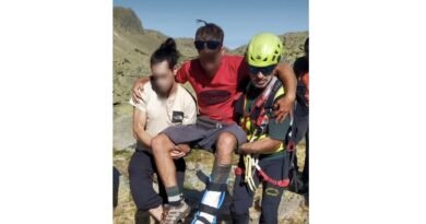 Un escalador resulta herido en Hoyamoros y es evacuado en helicóptero